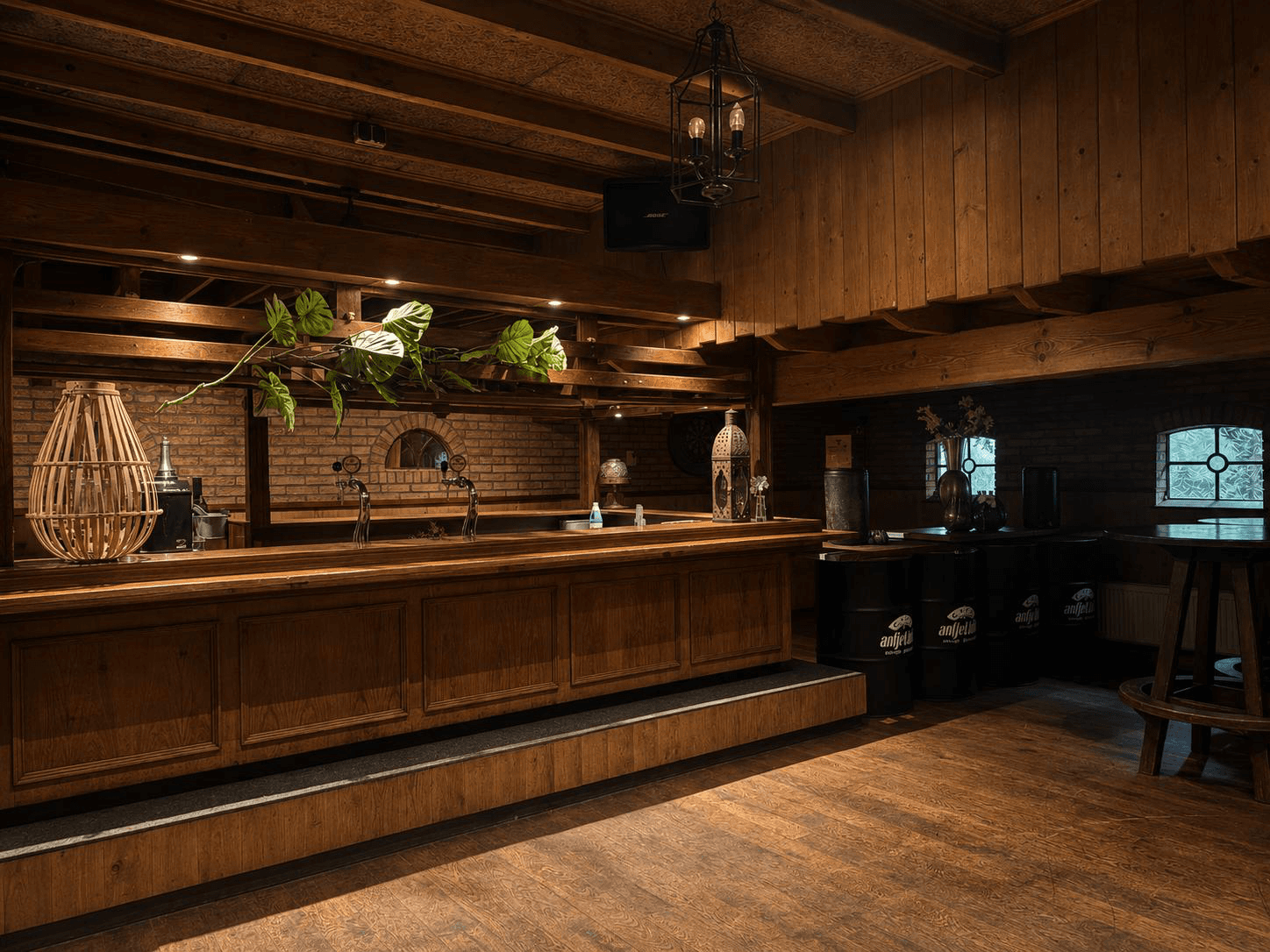 Feestzaal bar overzicht